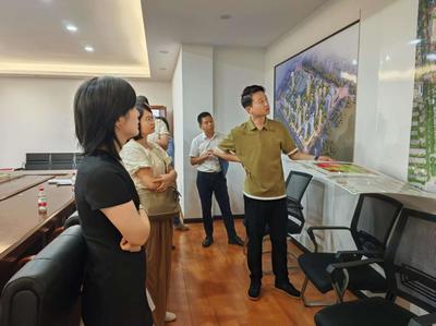 區人居局實地調研曙光與韶光片區，推動旅游開發項目策劃咨詢